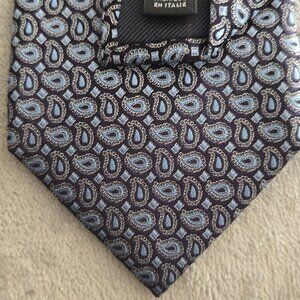 ERMENEGILDO ZEGNA Men Navy light Blue TEXTURED PAISLEY 100% Silk Tie Italy